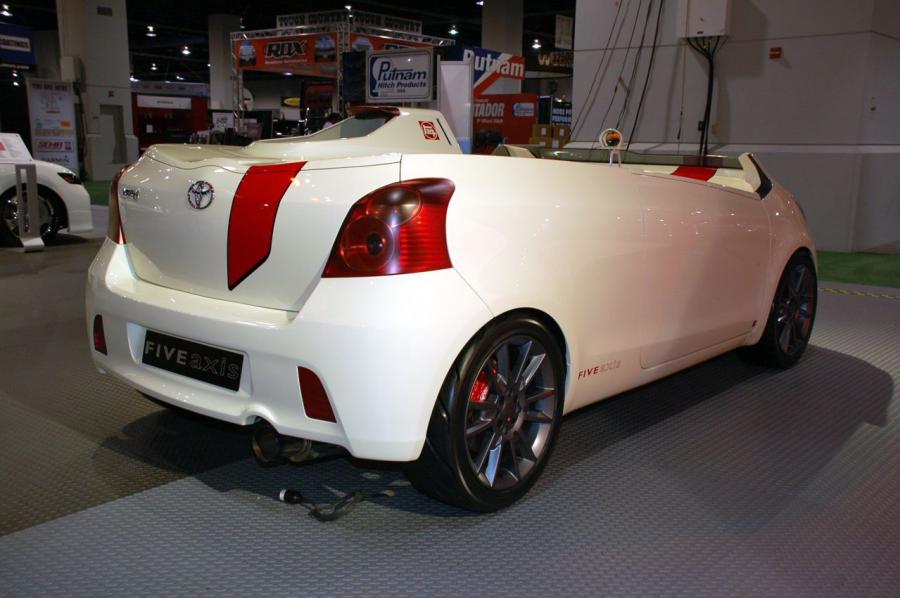  Toyota Yaris Club 2007 года  (фото 6 из 17)